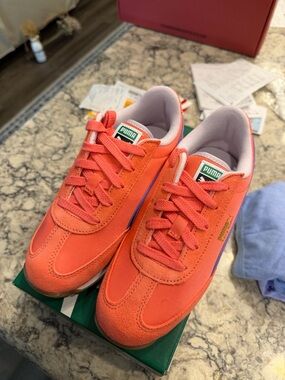 Puma Kids Orange and Purple Low-Top Lace-Up Sneakers size 3.5 C new inbox
